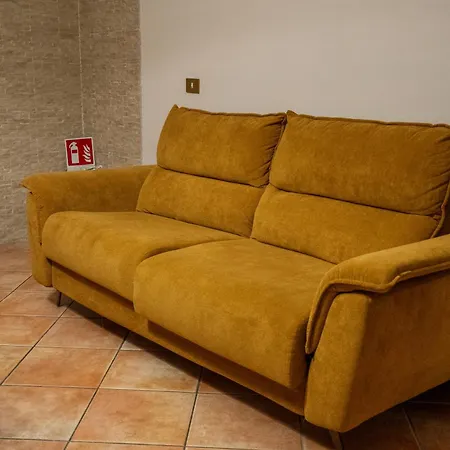 Realvalle Rosso شقة